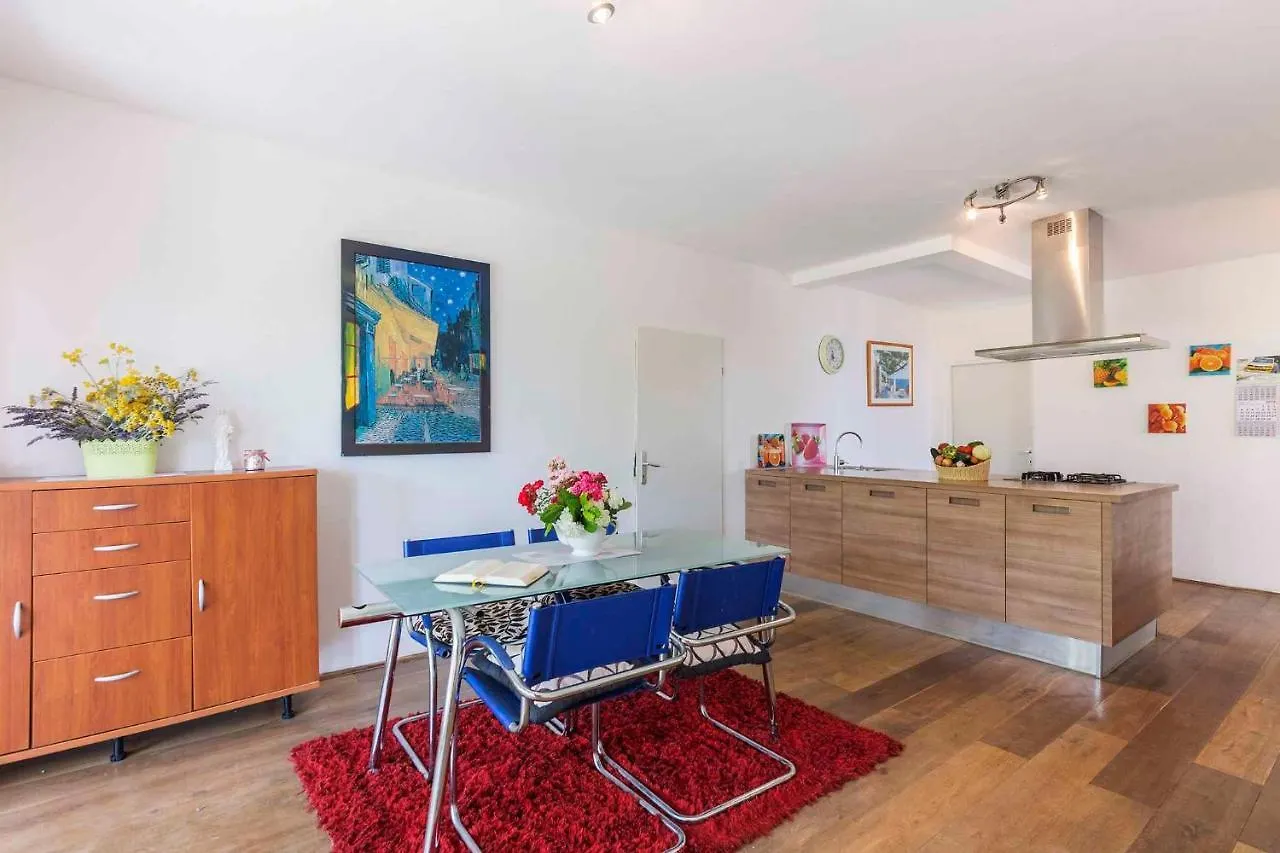 Apartment In Liganj 35553 لوفغان